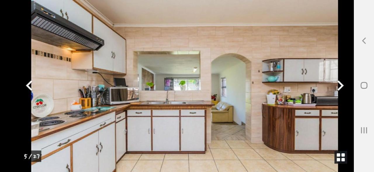 Holiday home Lovely Backpackers